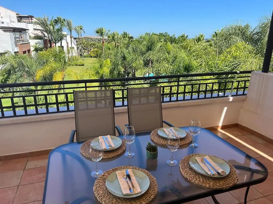 Precioso Atico Con Vistas Y Jacuzzi Privado En La Terraza Apartment Estepona
